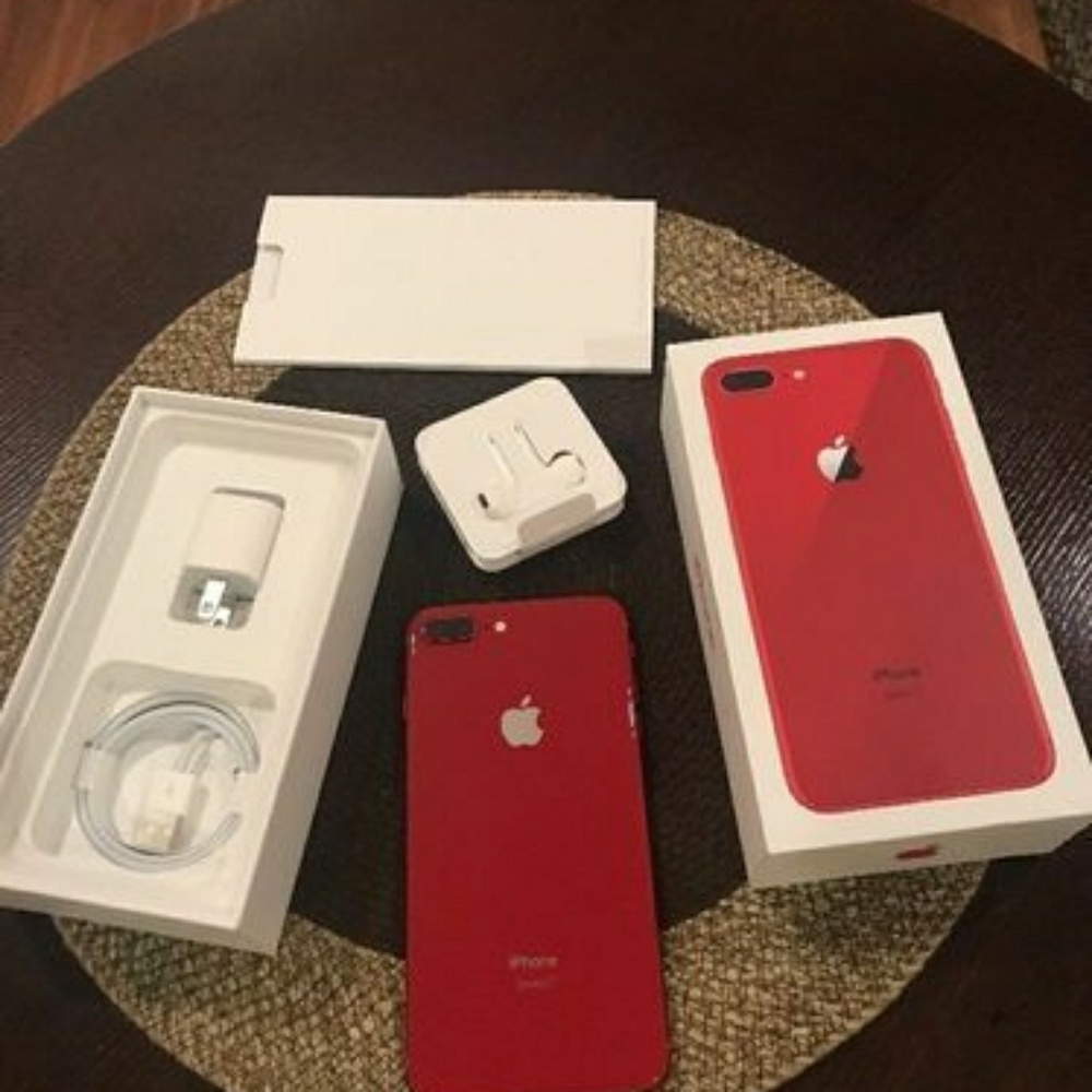 Iphone 8 and laptop